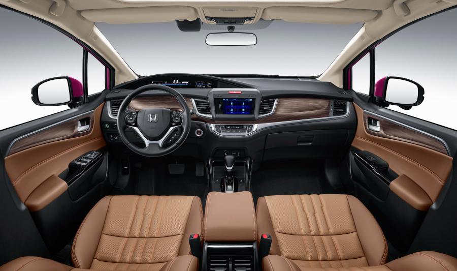 Торпедо Honda Jade 2016 года  (CN) (фото 8 из 15)